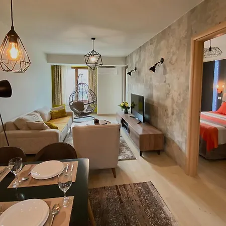 Stylish Apartment, Skopje Centre - Private Parking - Panoramic Views Exterior photo