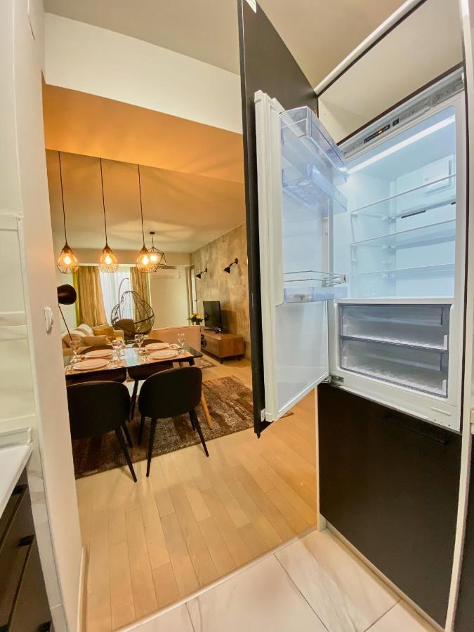 Stylish Apartment, Centre - Private Parking - Panoramic Views Apartment *